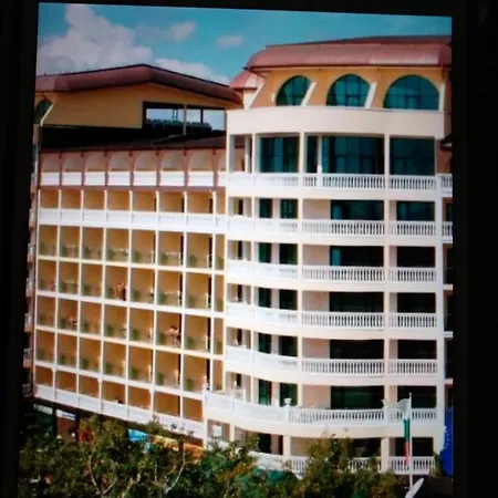 Planeta Hotel-miramar апартамент